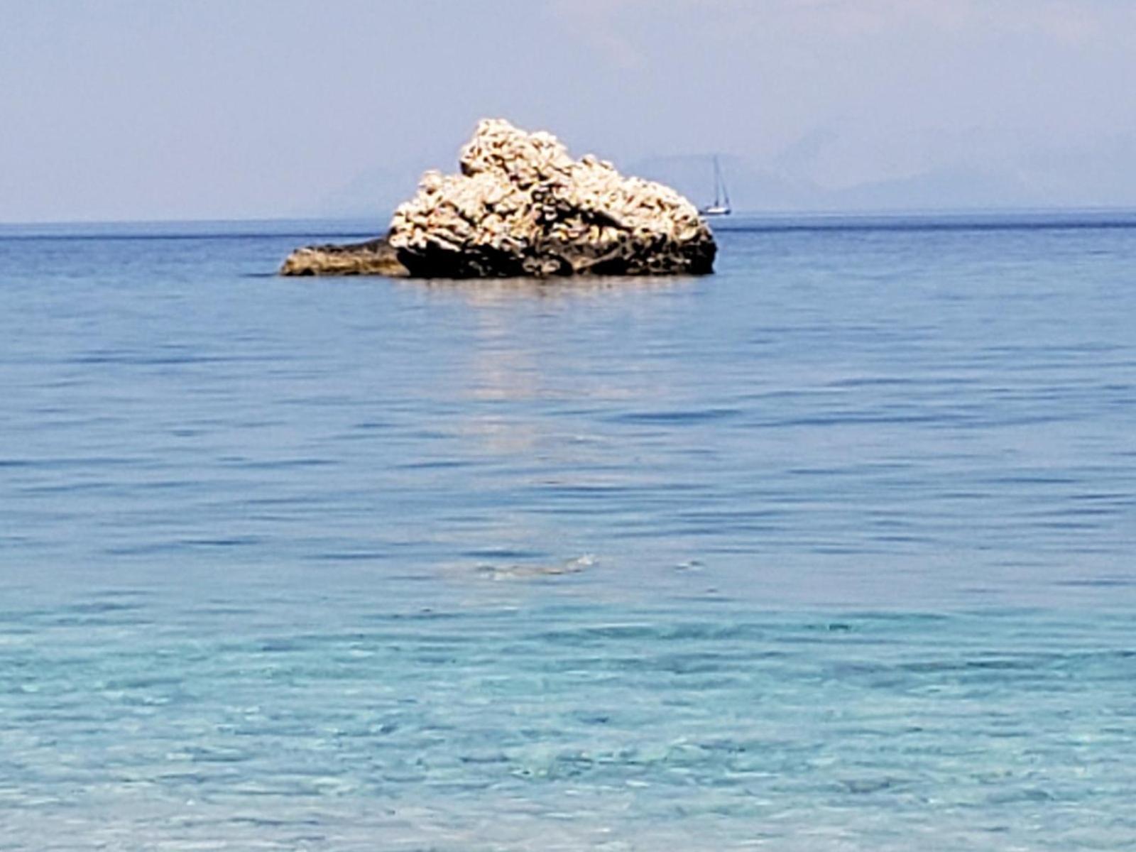 Apartment Dennis Seaview Poros (Kefalonia)